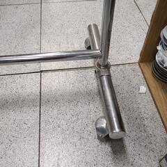 【引取先決まりました！】 ハンガーラック 業務用 キャスター付き 幅60の画像