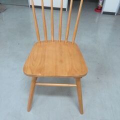 12-2　未使用/新品　ダイニングチェア 　在庫３脚　 ウィンザーチェア コームバック チェア コムバック 北欧 天然木 椅子 イスの画像