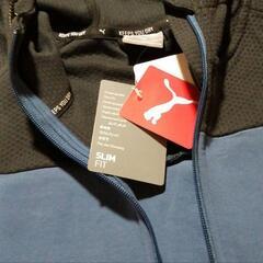 格安　９割引　未使用タグ付き　プーマ　フーデッドジャケットの画像