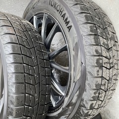 スタッドレスタイヤ　195/60R17　の画像
