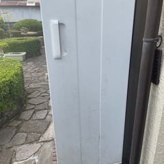 (受け渡し予定あり)冷凍庫