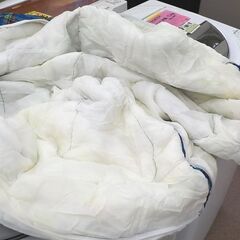 マミー型 シュラフ 寝袋 中綿あり 長さ約190㎝ チェック柄 アウトドア キャンプ 防災 西岡店の画像