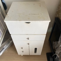 鏡台