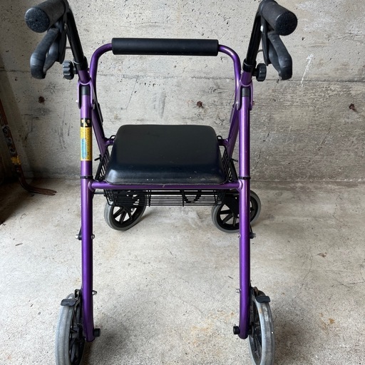 竹虎　歩行車　ハッピーミニ　カゴ付き　歩行器　手押し車　移動用品　介護　ブレーキ付き　