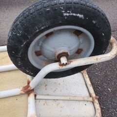 金属製 手押し車 茶色/白　西播磨地区の方、引き取り専用の画像