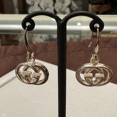 GUCCI グッチ　GGマーク　ピアス