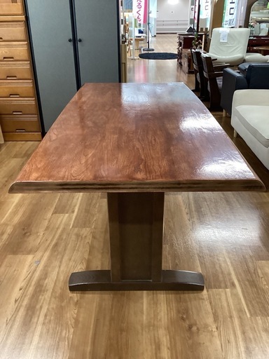 ダイニングテーブル〈カリモク製〉【町田市再生家具】250243