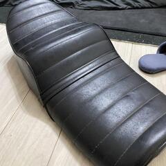 GT380　タックロール　シート　ブラックレザー　黒皮