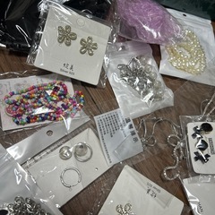 アクセサリーセットの画像