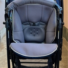 Aprica アップリカベビーカーの画像