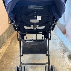 Aprica アップリカベビーカーの画像