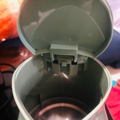 電気ポット電気ケトル 1.2L たっぷり大容量の画像