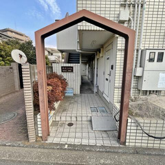 🎀 敷金0円/礼金0円 🎀 業界最安値【宣言】✨保証人不要✨来店不要✨チャット不動産『ハウスリンク』 ＪＲ中央本線 武蔵小金井 徒歩21分バス14分 バス停 貫井南町一丁目 停歩2分❗️小金井市貫井南町２丁目 1-6  ❗️AJ49784 − 東京都