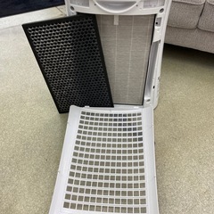 0047 SHARP 空気清浄機 FU-S50 2024年製の画像