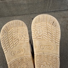 アシックス　13.5 センチ　すくすく　の画像