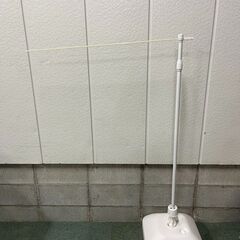 4台あり のぼり用スタンド 旗棒 ポールスタンド ホワイト 注水型 のぼり立て台 長さ80cm×高さ140cm～250cm の画像