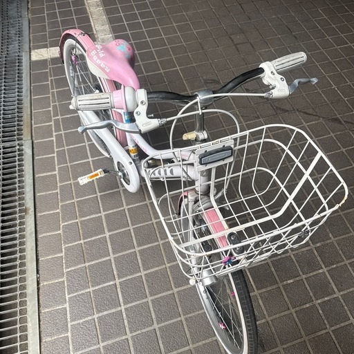 子供用自転車20インチブリヂストンギアなし、ライト付き、鍵付き