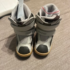 スノーボード　シューズ　19