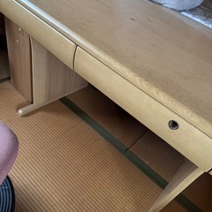勉強机 (ka) 倉敷のオフィス用家具《机》の中古あげます・譲り 勉強机 (ka) 倉敷のオフィス用家具《机》の中古あげます・譲り