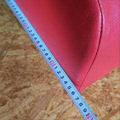 ソファ 赤色の画像