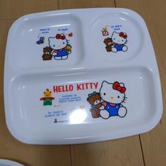 美品★アンパンマン、リラックマ、ハローキティ　子供用ワンプレートの画像