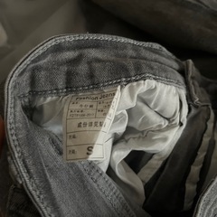 ジーンズ　フレアパンツの画像