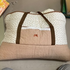 持ち運び可能子供用布団