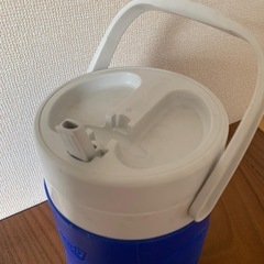 コールマンジャグ1.9L 水筒 (てつ) 大久保の食器《その他》の
