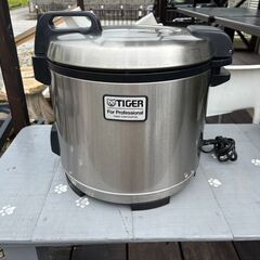 値下げしました　タイガー炊飯ジャー　炊飯容量3.6L
