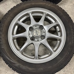 軽自動車などに　155/65R14 スタッドレスタイヤ付き4本セットの画像