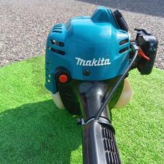美品♪MakitaマキタMEM2100U エンジン超軽量♪刈払機...