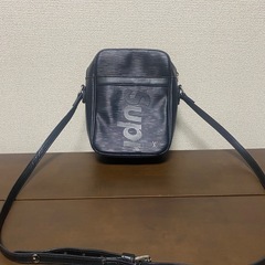 SUPREME LOUISVUITTON  エピレザーショルダー...