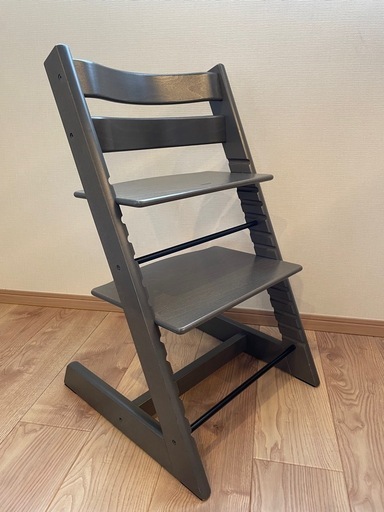 《お取引済み》ストッケ　トリップトラップ　グレー