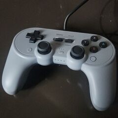 8BitDo Pro 2 有線コントローラー（グレー）