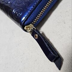 未使用　長財布　エナメル　ブルーの画像