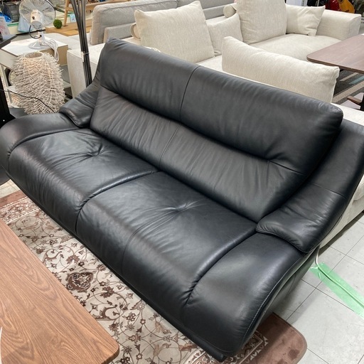 カリモク　ディレトーレ本革製ソファー