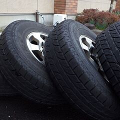 225/80R15　デリカスペースギアに履いてました。の画像