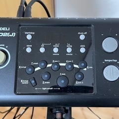 電子ドラムセットの画像