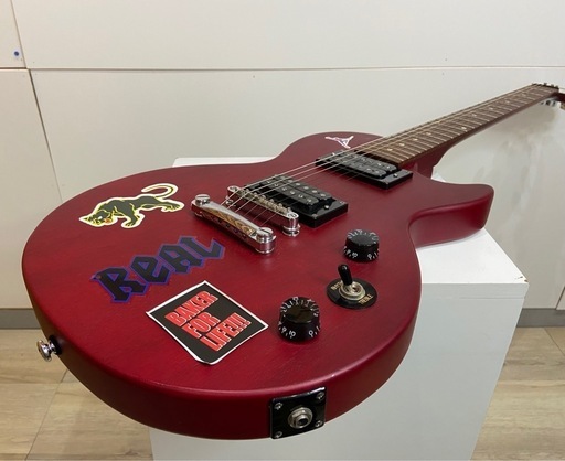 Epihone  エレキギター 2016年製 2ND 18102302385 中古品 Epihone エレキギター 2016年製 2ND 18102302385 中古品
