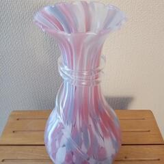 自宅まで取りに来られる方　マーブル模様 フラワーベース F-75247　引っ越しの為　近々処分予定の画像