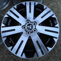 ⭐️ 現行デリカD5新車外し純正アルミホイール4本セット