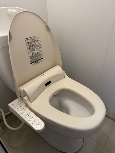 東芝 温水洗浄便座 クリーンウォッシュ SCS-T160 パステル