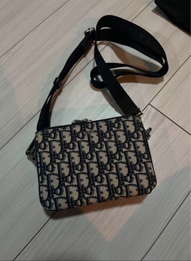 Diorショルダーバッグ