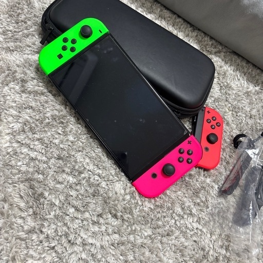 取引中NINTENDO Switch