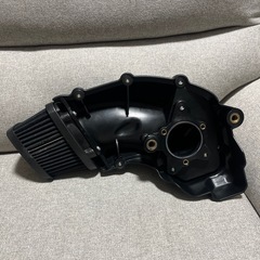 FXDRS1890 FXDR114　エアクリーナーボックス ハーレー 純正の画像