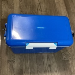 クーラーボックス