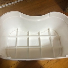 あんぱん踏み台とコップの画像