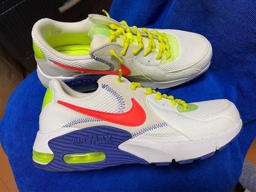 NIKE 26センチ　ほぼ新品