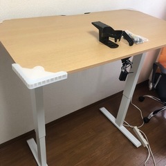 電動昇降机、椅子
