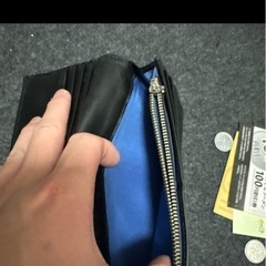 LANVINブルー長財布の画像